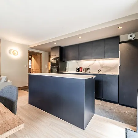 Pascal A02 : Splendide T4 Neuf Avec Jardin Privatif Et Jacuzzi