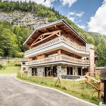 Pascal A02 : Splendide T4 Neuf Avec Jardin Privatif Et Jacuzzi Apartment Morzine